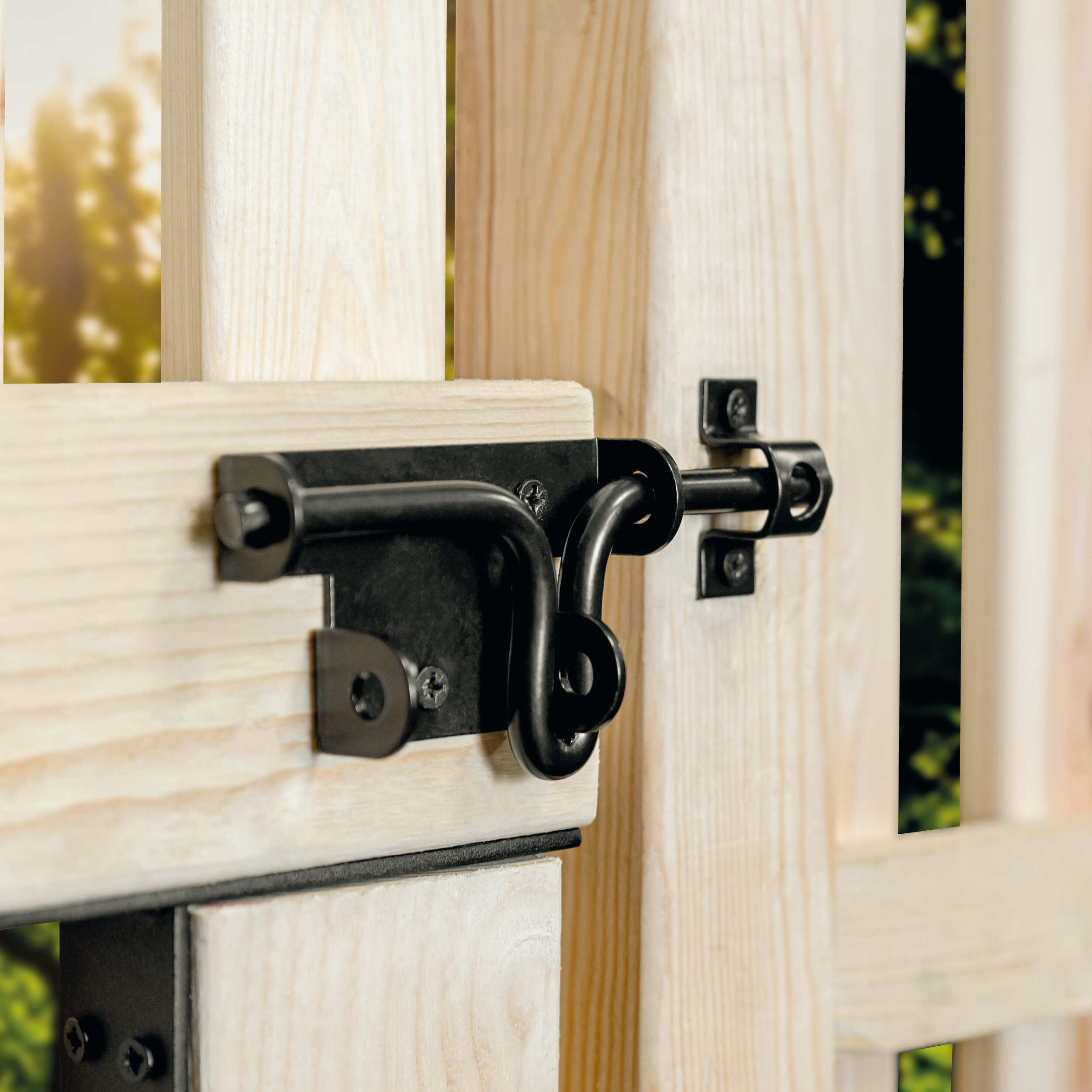 Zasuwka zamknięcie z ryglem okrągłym do furtek - WOK | Złoty | 100 mm Zasuwka zamknięcie z ryglem okrągłym do furtek - WOK | Złoty | 100 mm