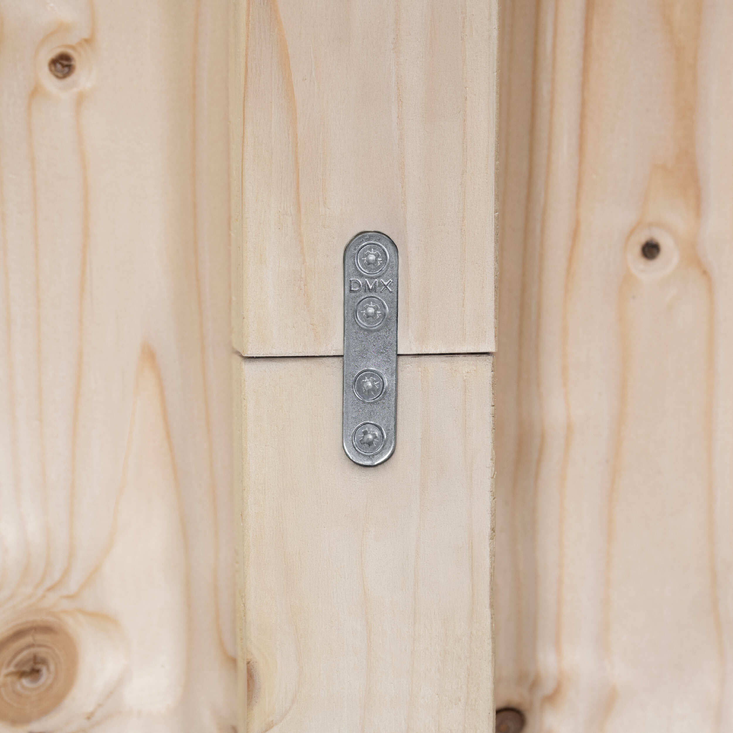 Łącznik montażowy zaokrąglony - FLW 100 | 96,5xx13 mm | 25 szt Łącznik montażowy zaokrąglony - FLW 100 | 96,5xx13 mm | 25 szt