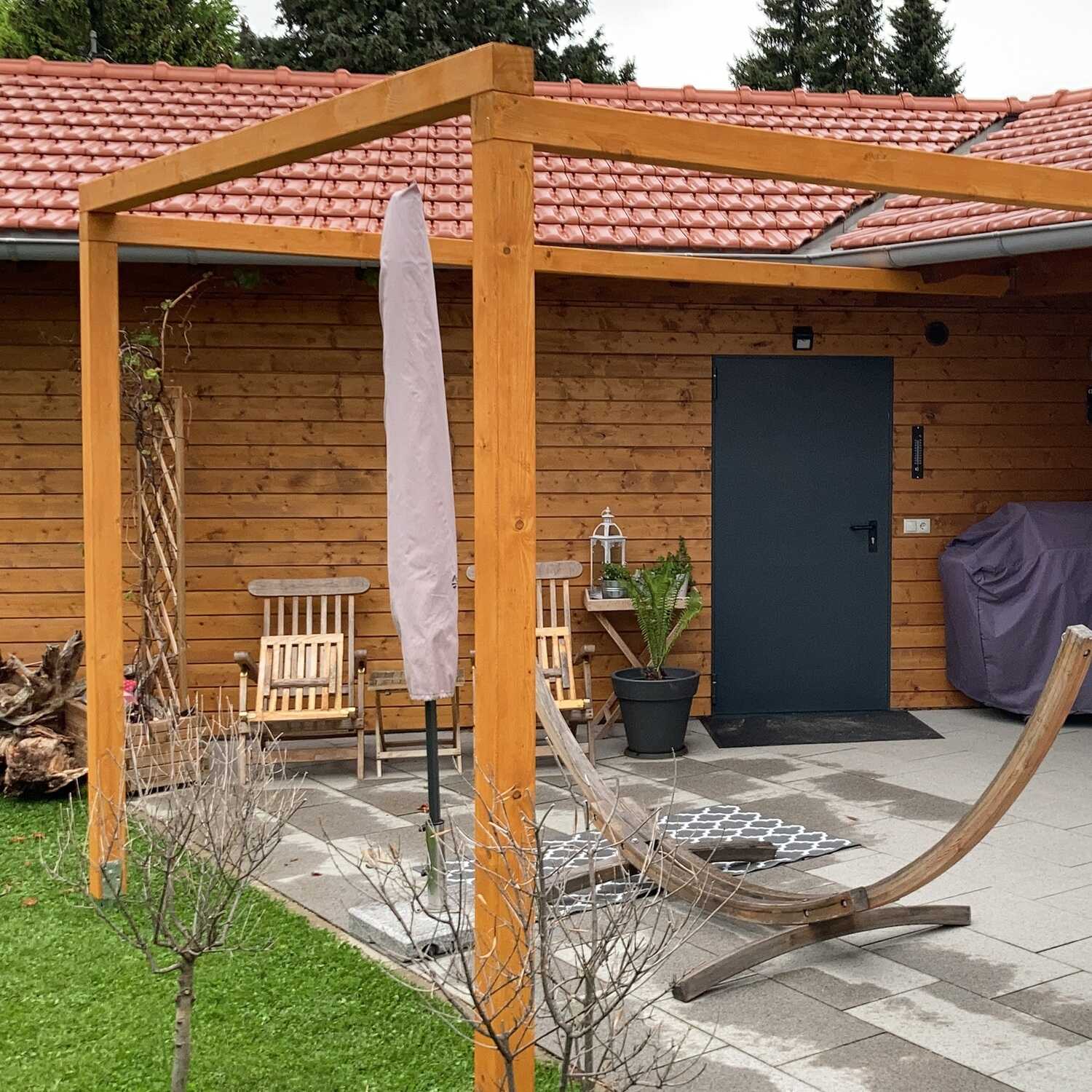 Podstawa słupa wkręcana do gruntu świder - PWU | 120x865 mm